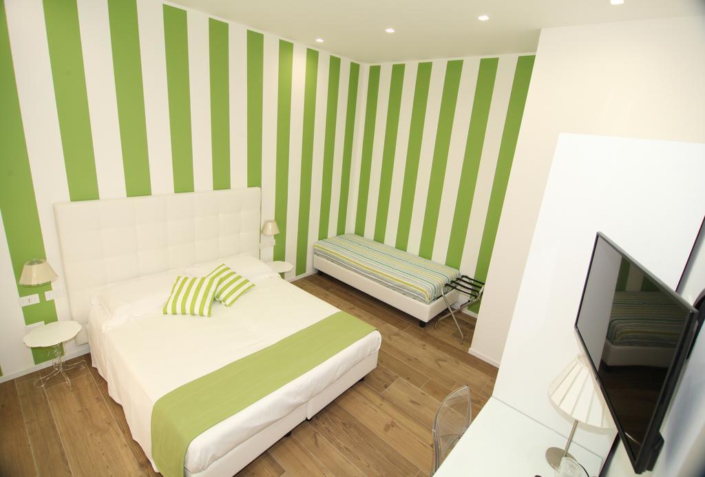 Domus Nova Hotel Reggio di Calabria Bagian luar foto