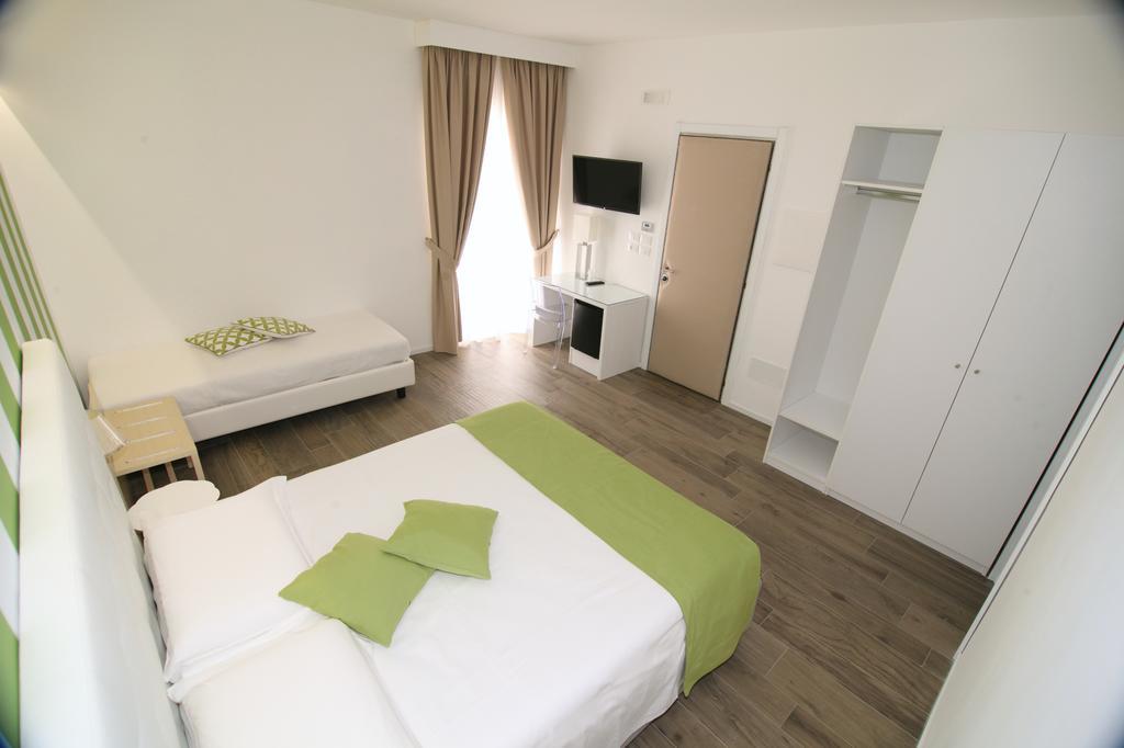 Domus Nova Hotel Reggio di Calabria Bagian luar foto