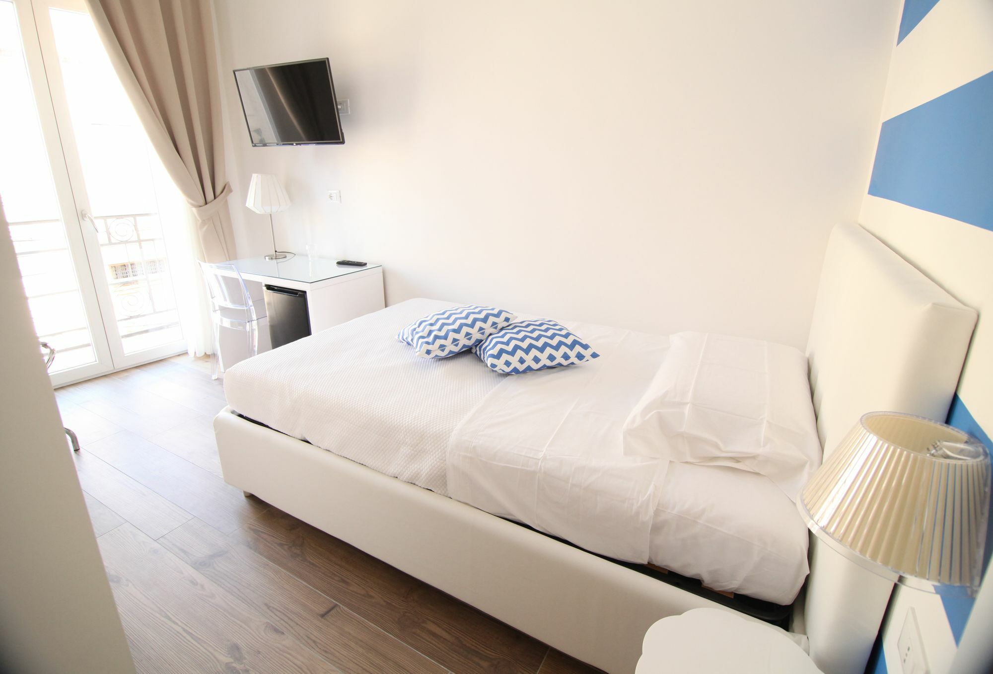 Domus Nova Hotel Reggio di Calabria Bagian luar foto