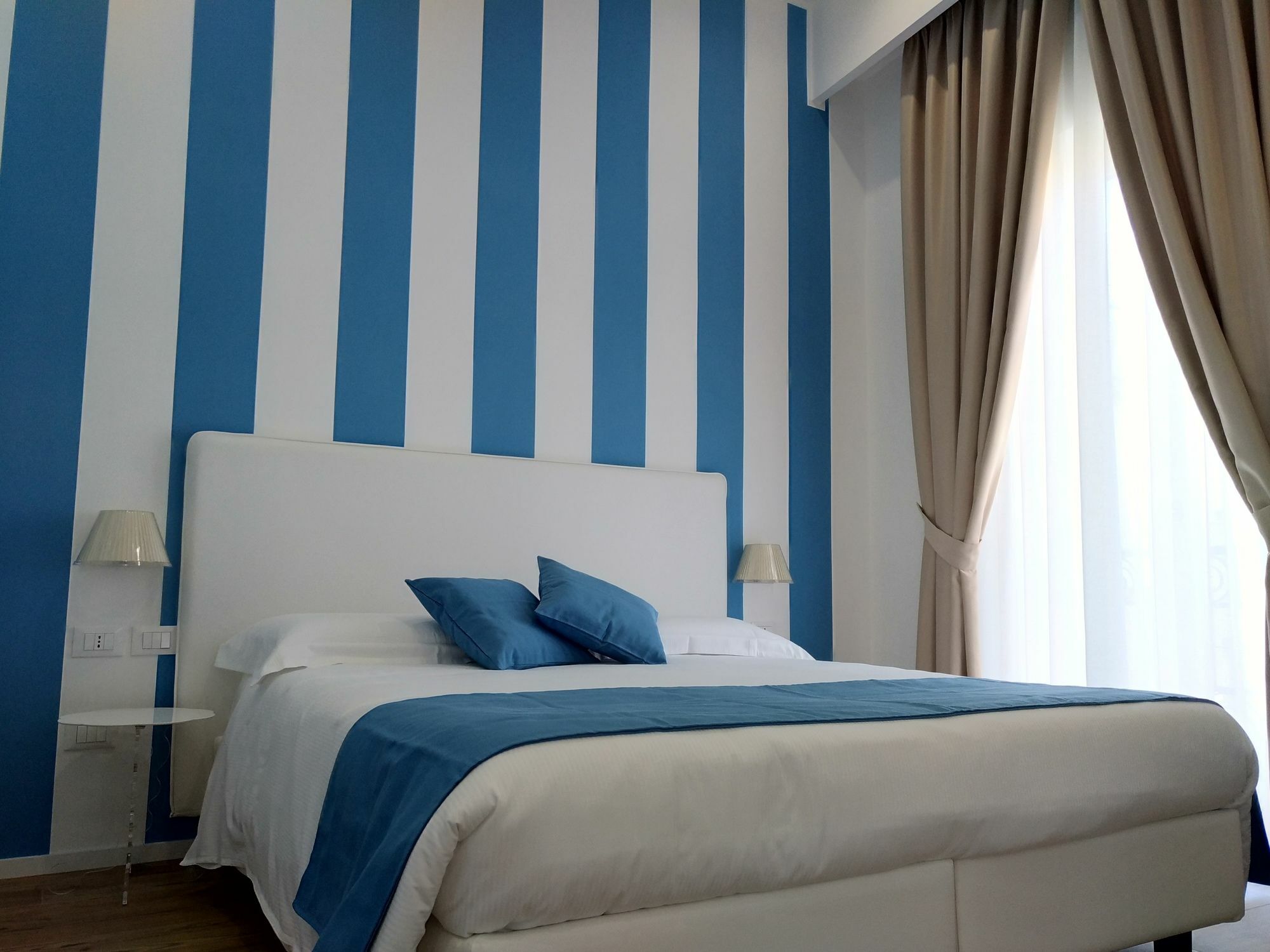 Domus Nova Hotel Reggio di Calabria Bagian luar foto